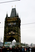 Восточная Мостовая Башня, ворота в Старое Место.
